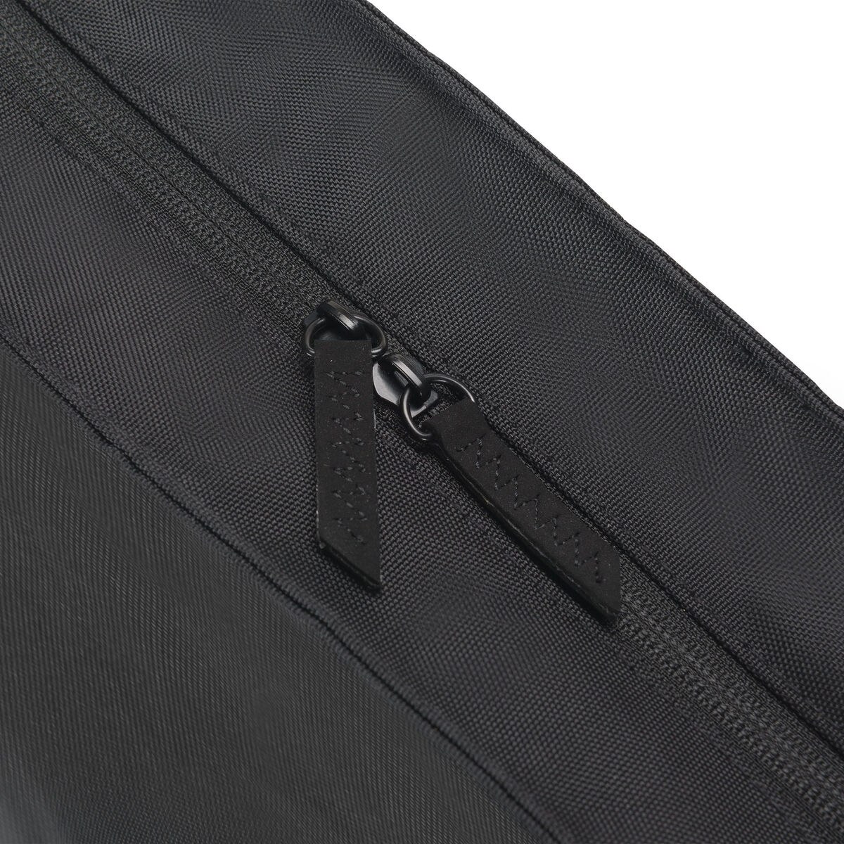 Laptop Case D31977-RPET Black 14,1''