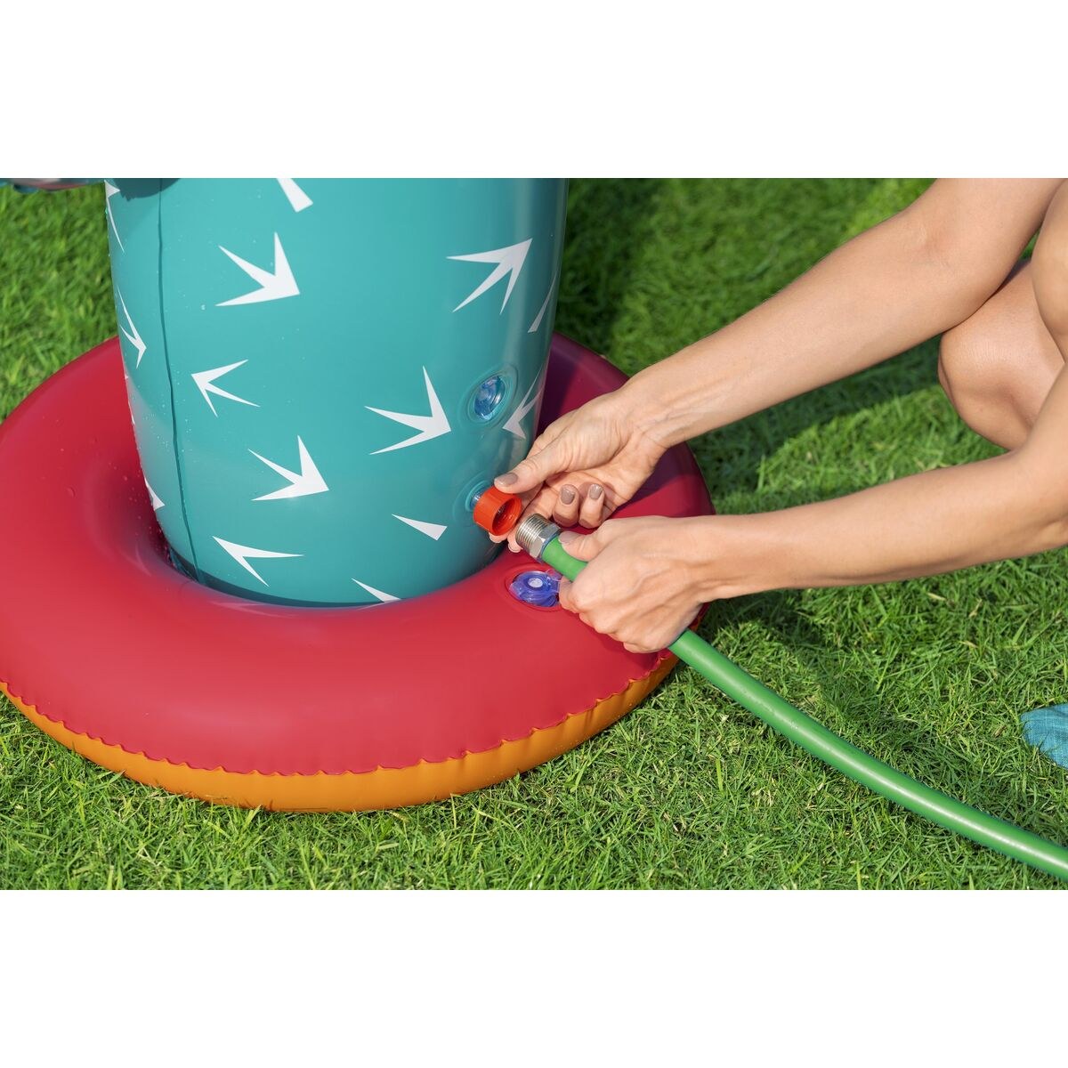 Inflatable Cactus Sprinkler 74x56x104 cm +2 Years Garden 52733