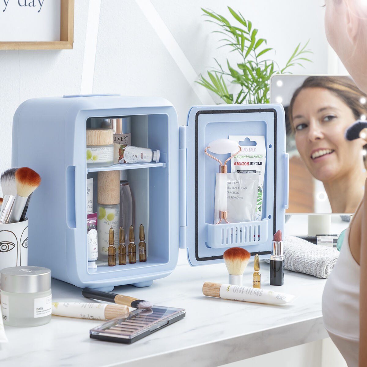 Mini Cosmetics Fridge Frecos