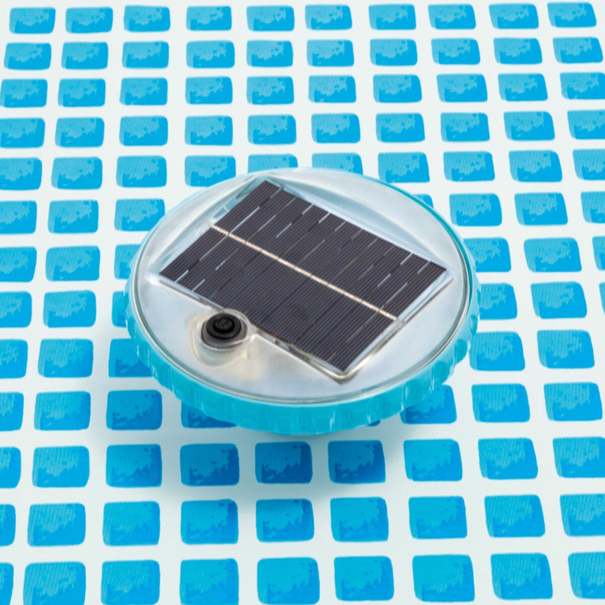 Floating solar light for swimming pools 16,8 x 10,8 x 16,8 cm (8 Units)