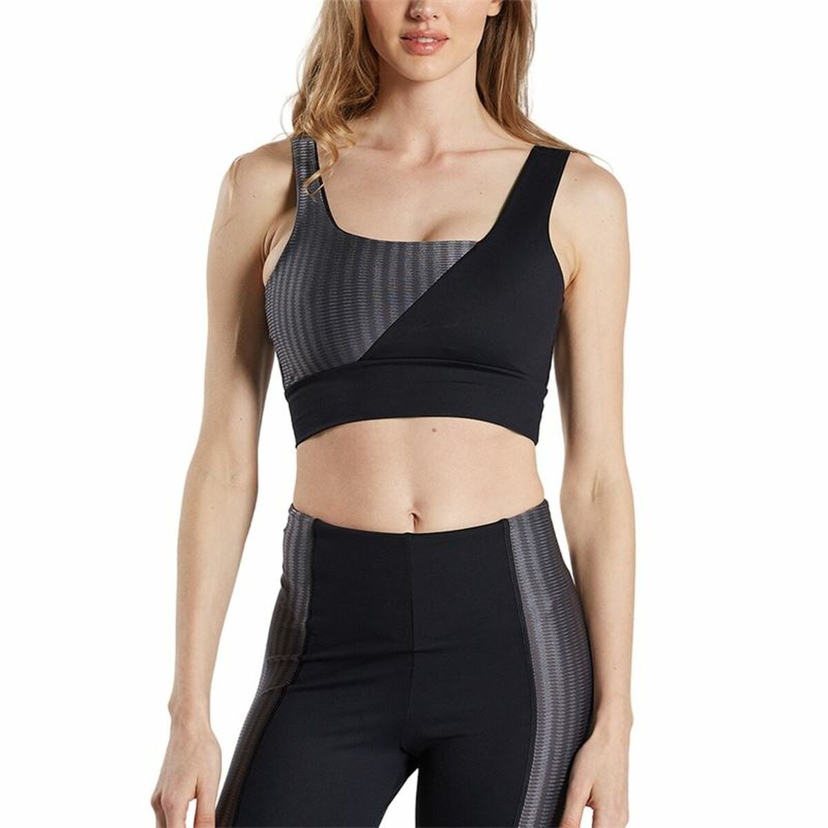 Women’s Sports Top Black