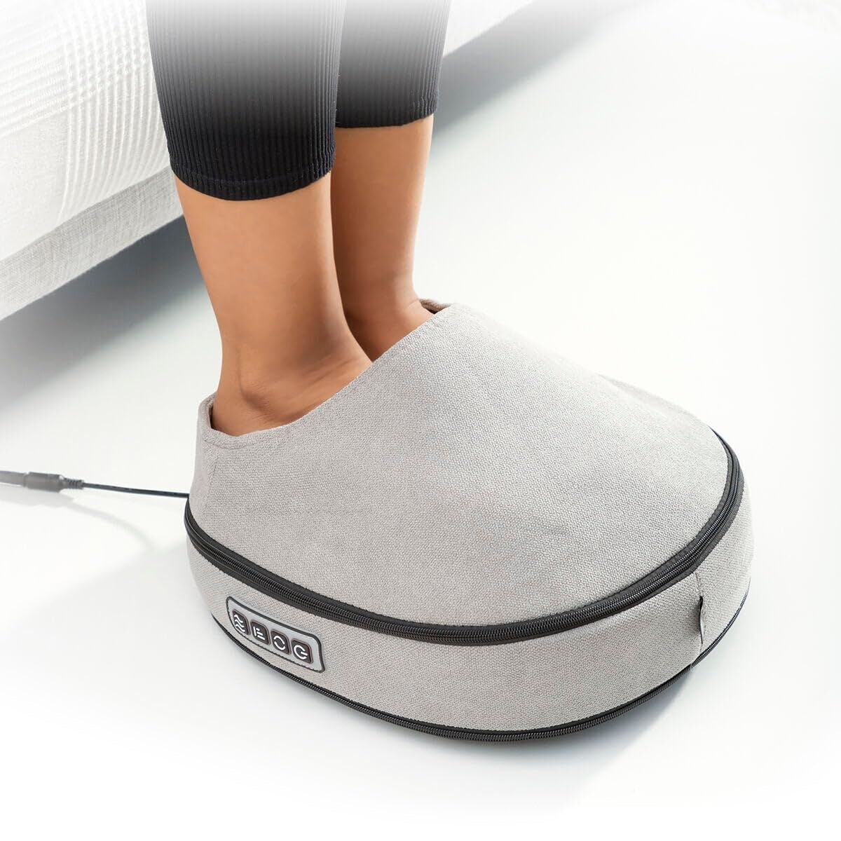 2-in-1 Shiatsu Heat Massager Futsa (Refurbished C)