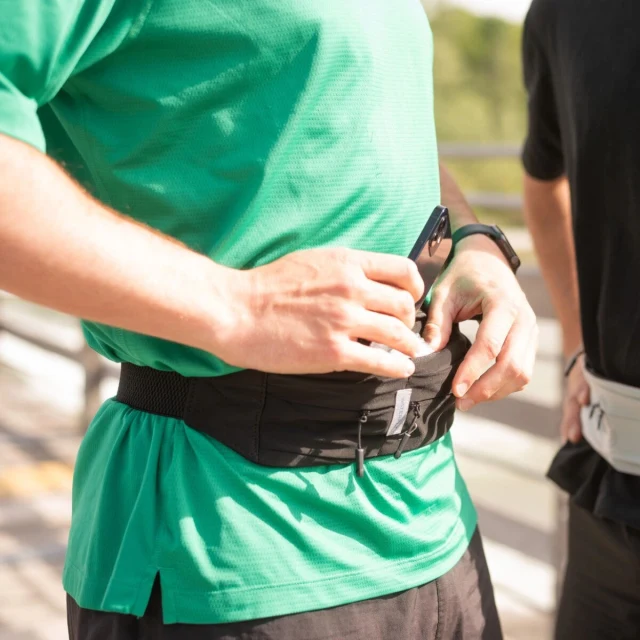 Running Waist Bag 3.0 Black Unisex Lycra 1L with Reflectors & Headphone Output