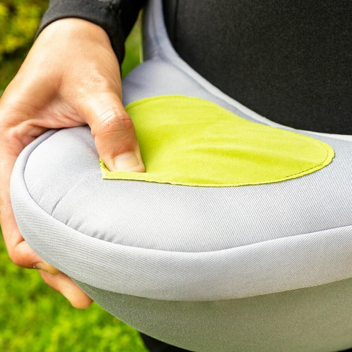 Developmental Waist Belt Baby Carrier with Pockets (Refurbished C)